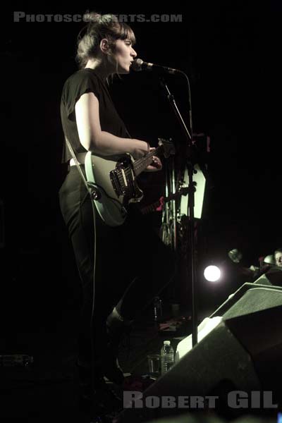 BEST COAST - 2010-12-03 - PARIS - Nouveau Casino - 